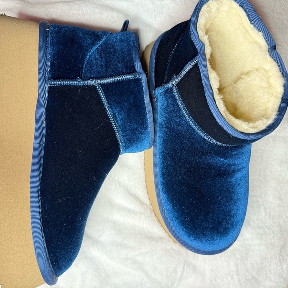 The Corky's Room Service Platform Slip On - Blue Velvet ***NO BOX*** - Picture 5 of 6